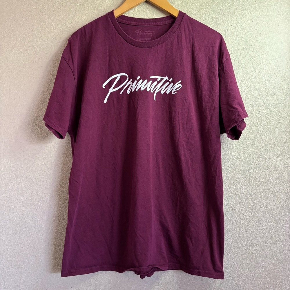 Primitive Men's Burgundy Tee size XL